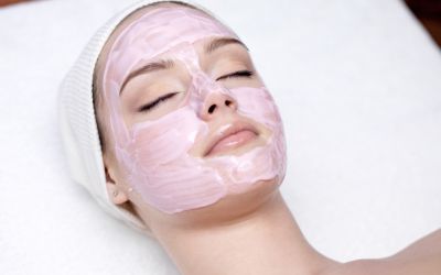 Easy Home Remedies for Radiant Skin Easy Home Remedies for Radiant Skin