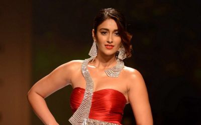 Actress Ileana DCruz made a "bold statement" at the Amazon India Fashion Week (AIFW) Actress Ileana DCruz made a "bold statement" at the Amazon India Fashion Week (AIFW)