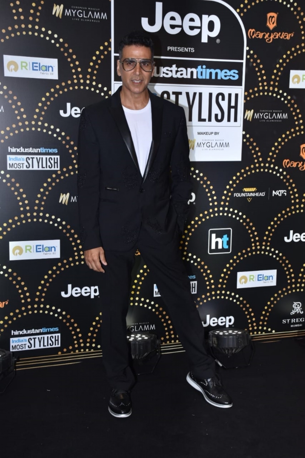 Akshay Kumar believes that cinema is a medium that can help educate ...