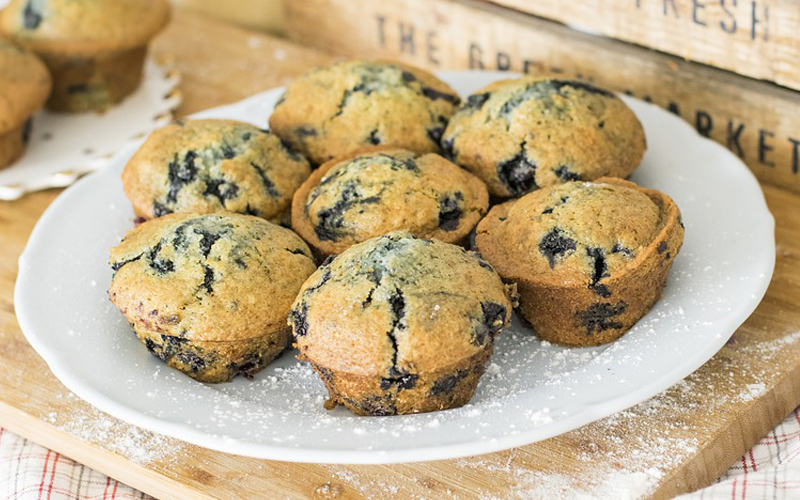 Blueberries Rasin Blueberry Raisin Muffin – You and I